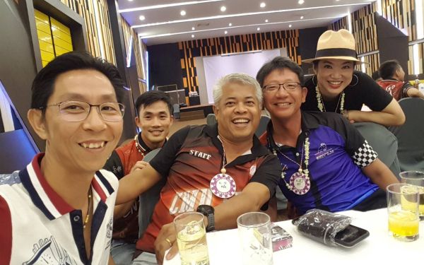 พิธีรดน้ำดำหัวอาจารย์อาวุโสและรุ่นพี่นายช่าง (ภาคตะวันออก)