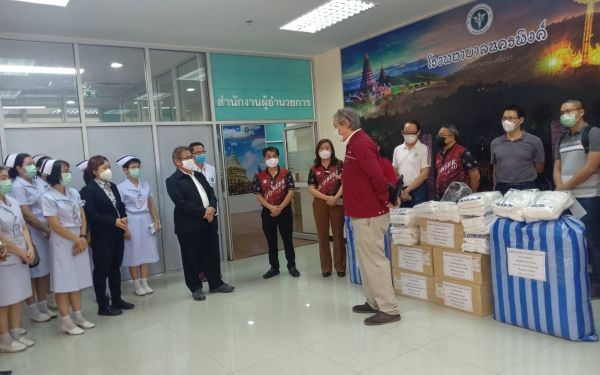(27-04-63) โครงการช้างเหล็กกระทืบโควิด-19 เฟส 1)ให้รพ.นครพิงค์ จ.เชียงใหม่