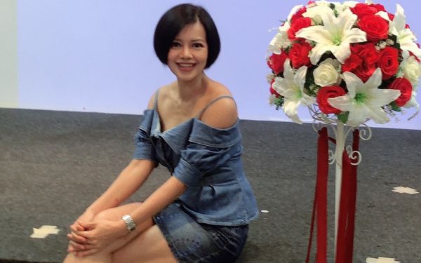 19.07.63 ภาพกิจกรรม Workshop เรียนการแต่งหน้าเพื่อส่งเสริมบุคลิกภาพและโหงวเฮง ครั้งที่ 2