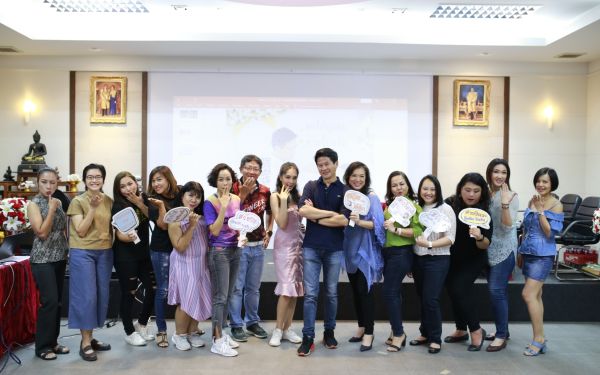 19.07.63 ภาพกิจกรรม Workshop เรียนการแต่งหน้าเพื่อส่งเสริมบุคลิกภาพและโหงวเฮง ครั้งที่ 2