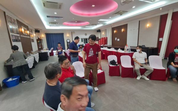 ภาพบรรยากาศสนทนาธรรมและพบปะสังสรรค์ รุ่น 18