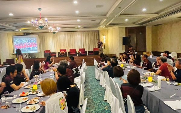 ภาพบรรยากาศงานเลี้ยงรุ่น 15 