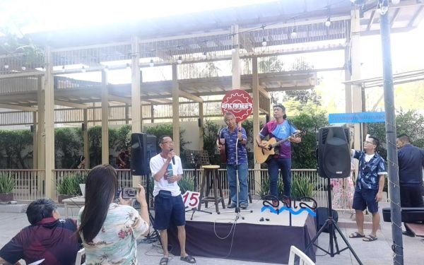 ภาพบรรยากาศงานเลี้ยงรุ่น 15 
