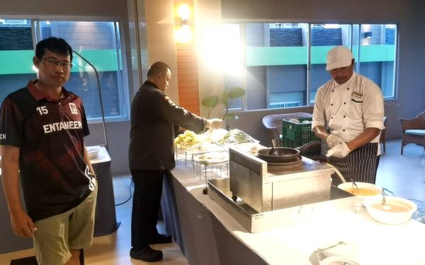ภาพบรรยากาศงานเลี้ยงรุ่น 15 