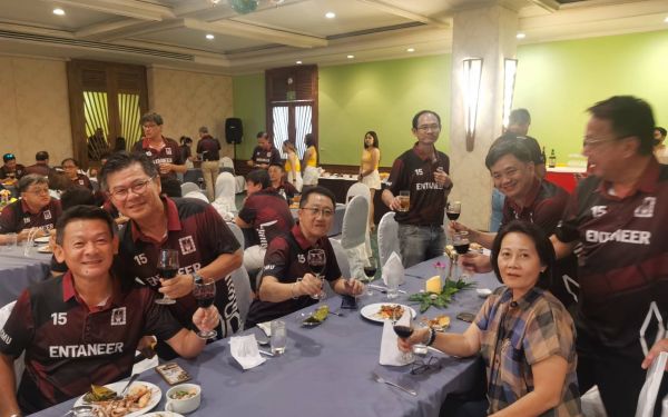 ภาพบรรยากาศงานเลี้ยงรุ่น 15 