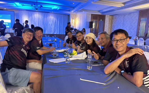 ภาพบรรยากาศงานเลี้ยงรุ่น 15 