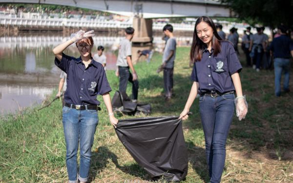 23-11-61 วิศวฯบำเพ็ญ : เก็บกระทง ณ ริมน้ำปิง